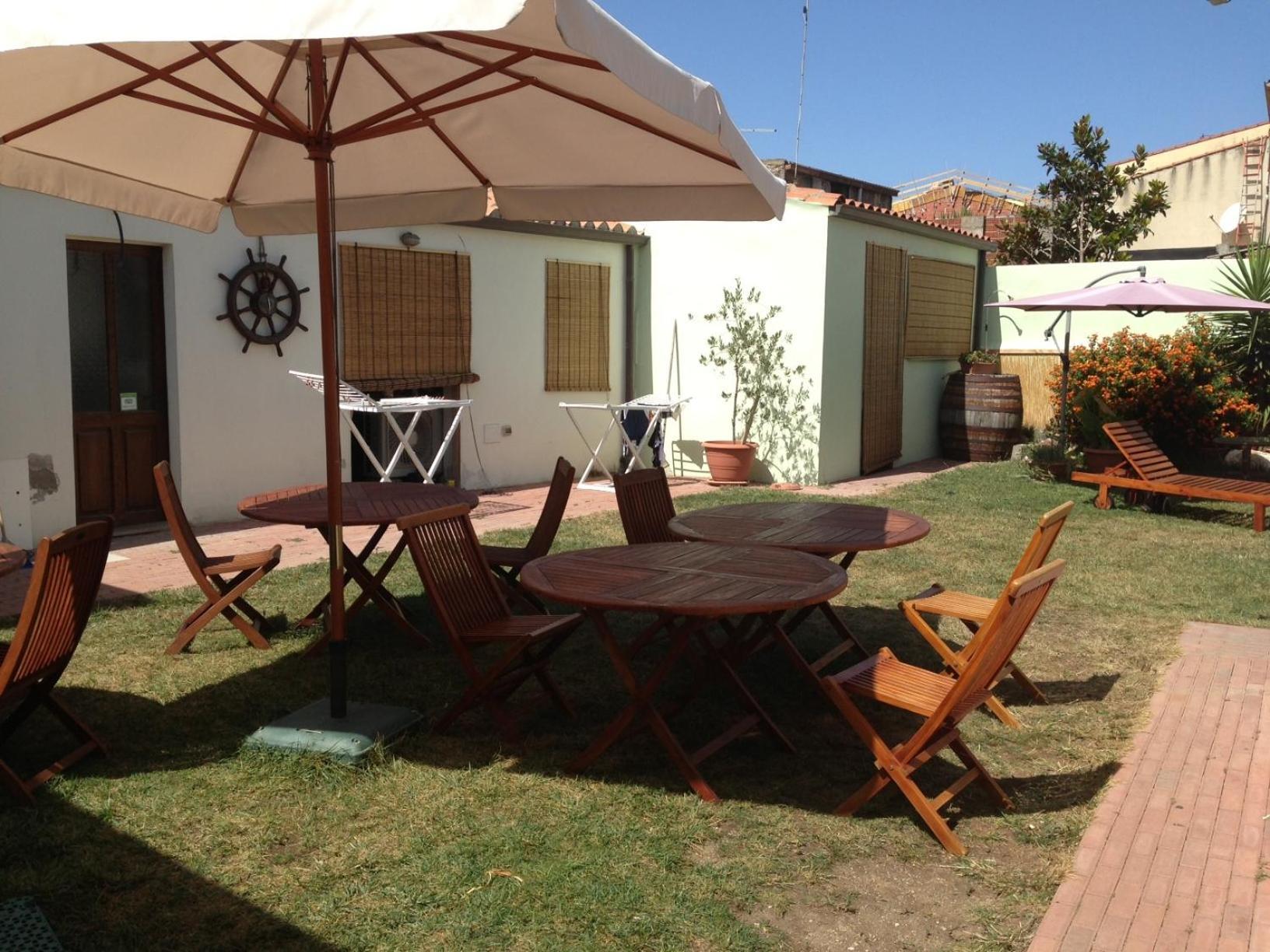 Lanita B&B Cabras Ngoại thất bức ảnh